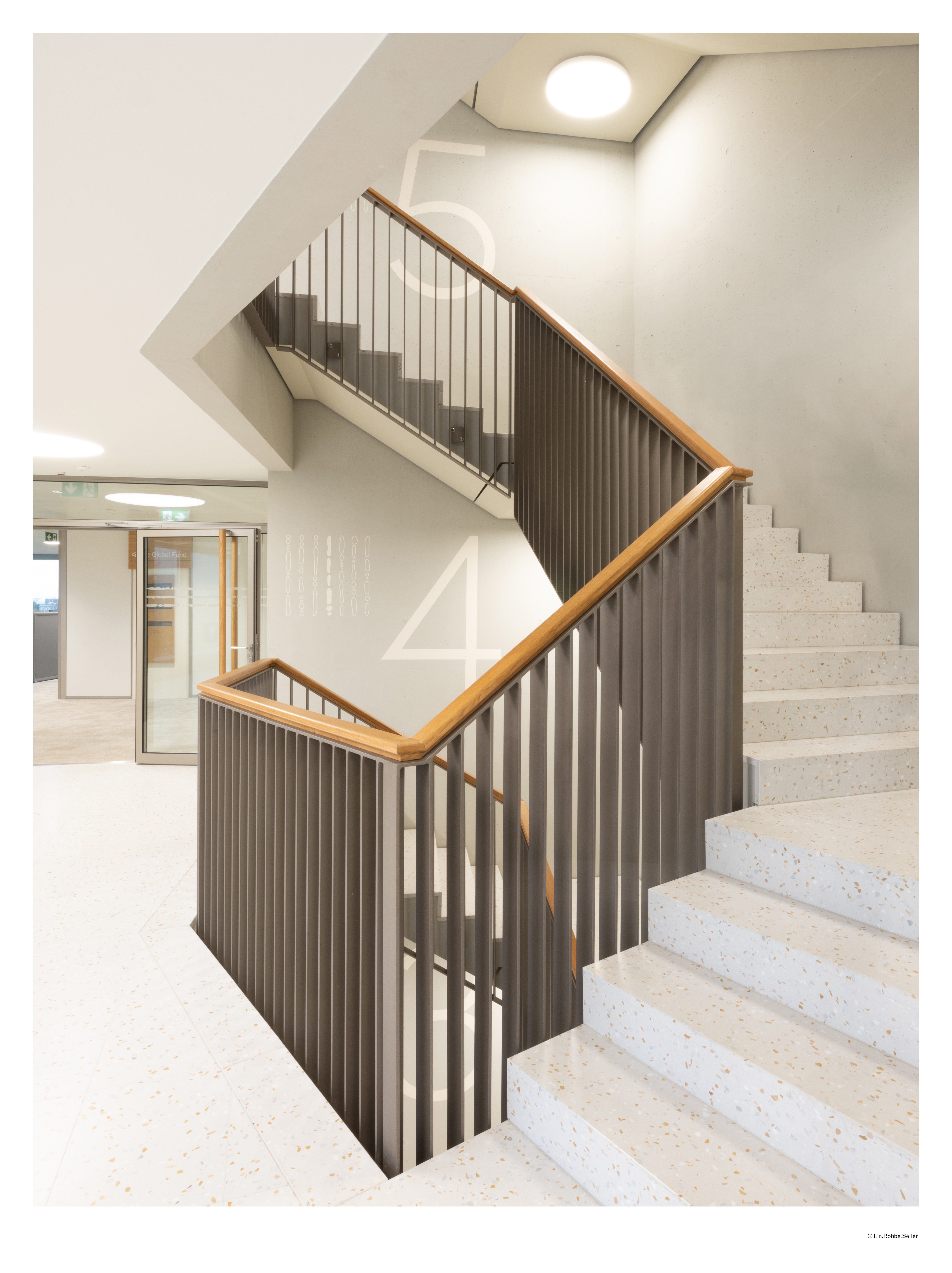 全球基金总部,林·罗布·塞勒的折叠式建筑-15