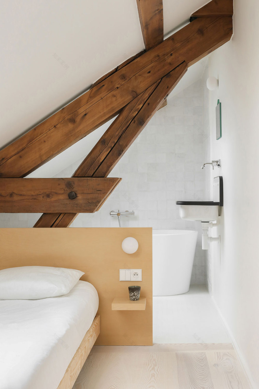 巴黎 70 年代木工车间变身明亮现代公寓-16