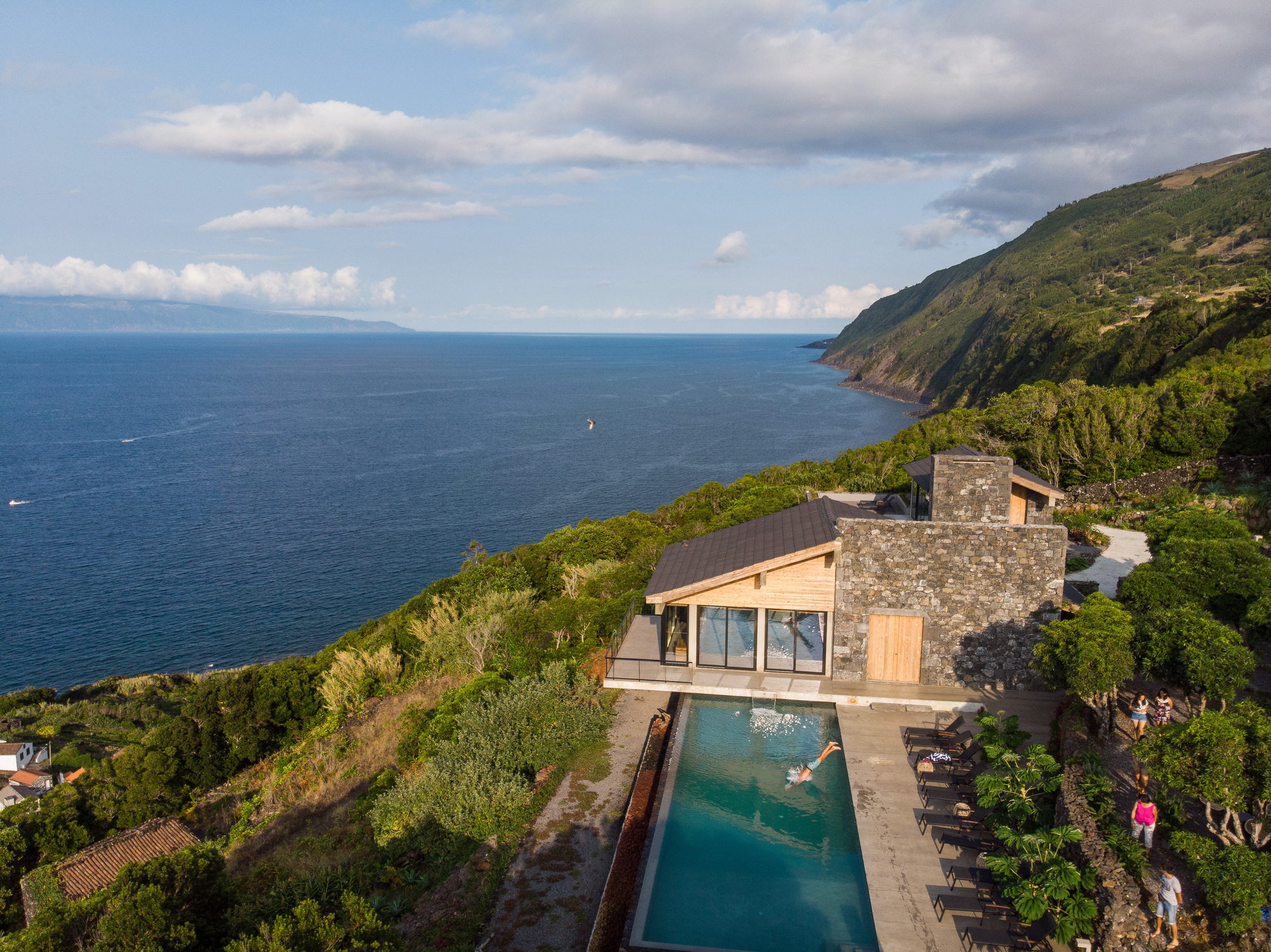 熔岩之家度假村(Resort Lava Homes)(2019)(Diogo Mega Architects)设计-52