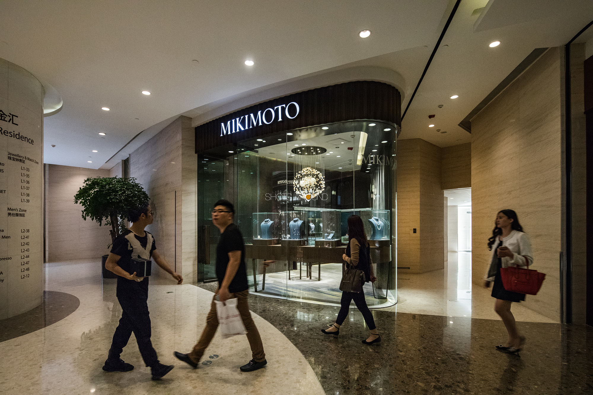 上海 IFC 购物商场 | 繁华都市的商业明珠-44