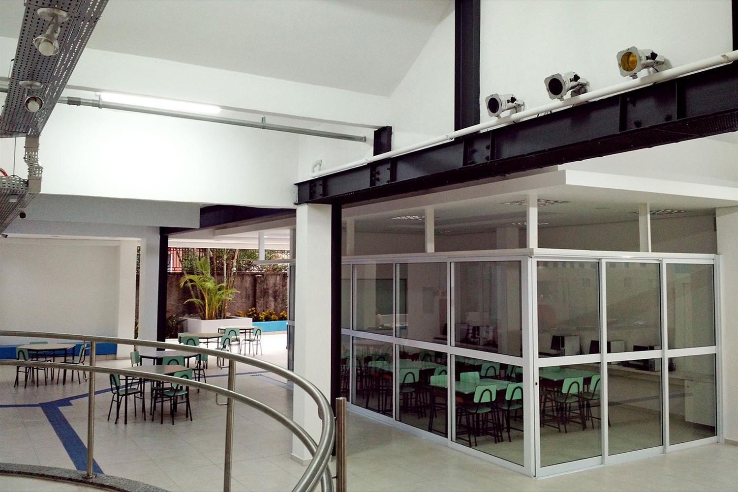 巴西 Assunção 学院生活空间改造-7