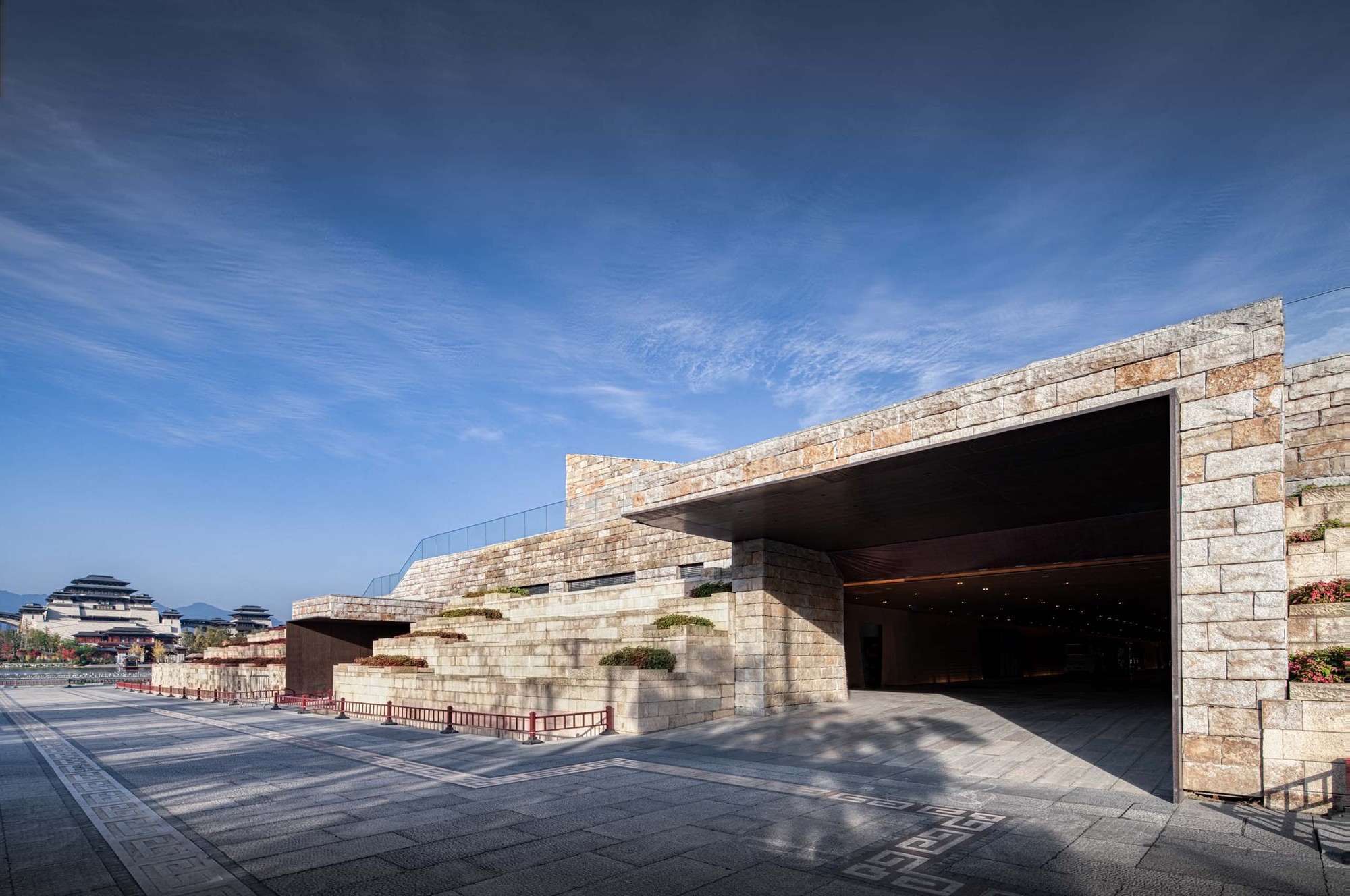 中国兴汉观演台设计丨中国汉中丨凡度设计事务所-24