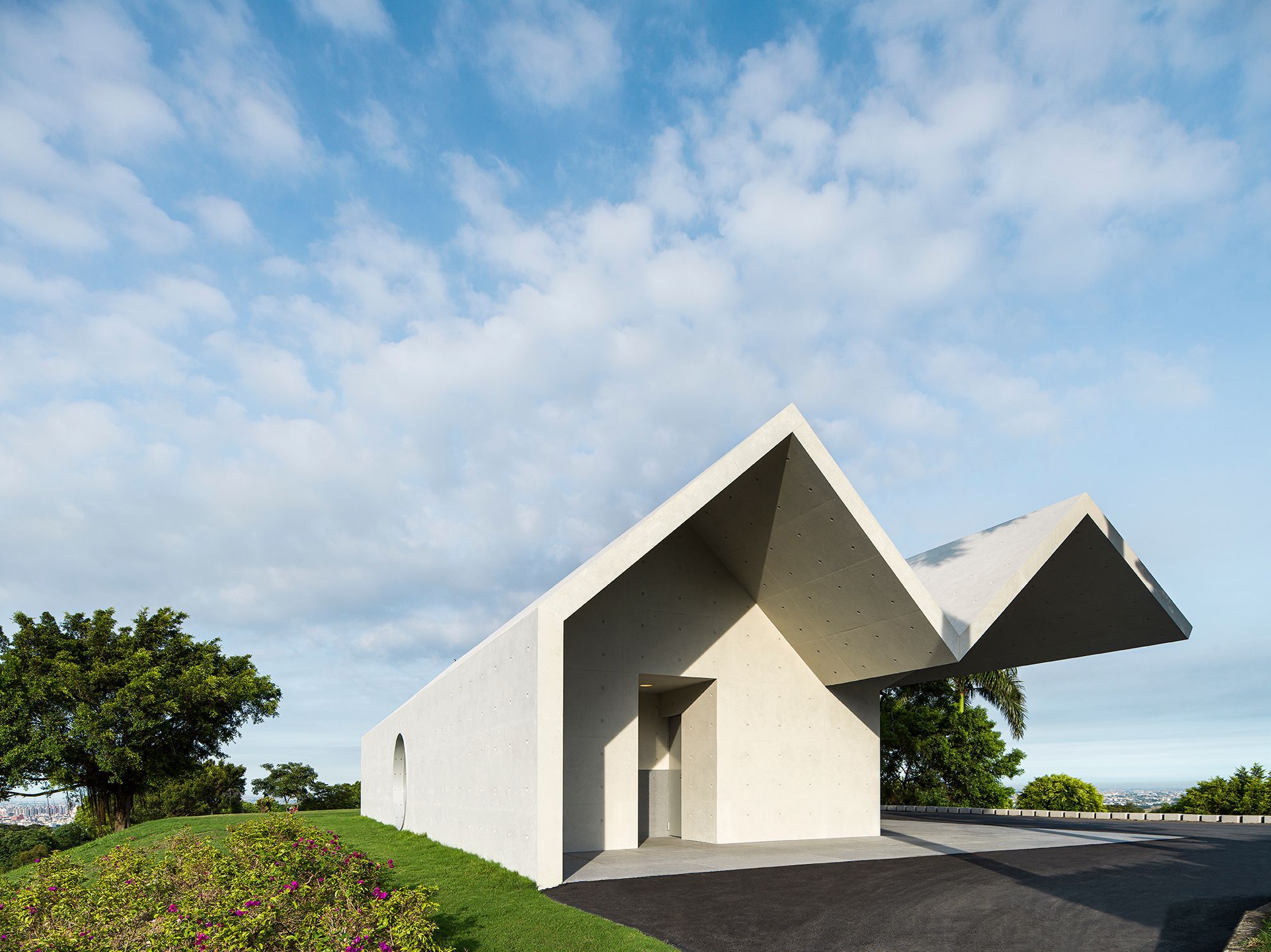 Teahouse at Taifong Golf Club / Álvaro Siza Vieira + Carlos Castanheira-21