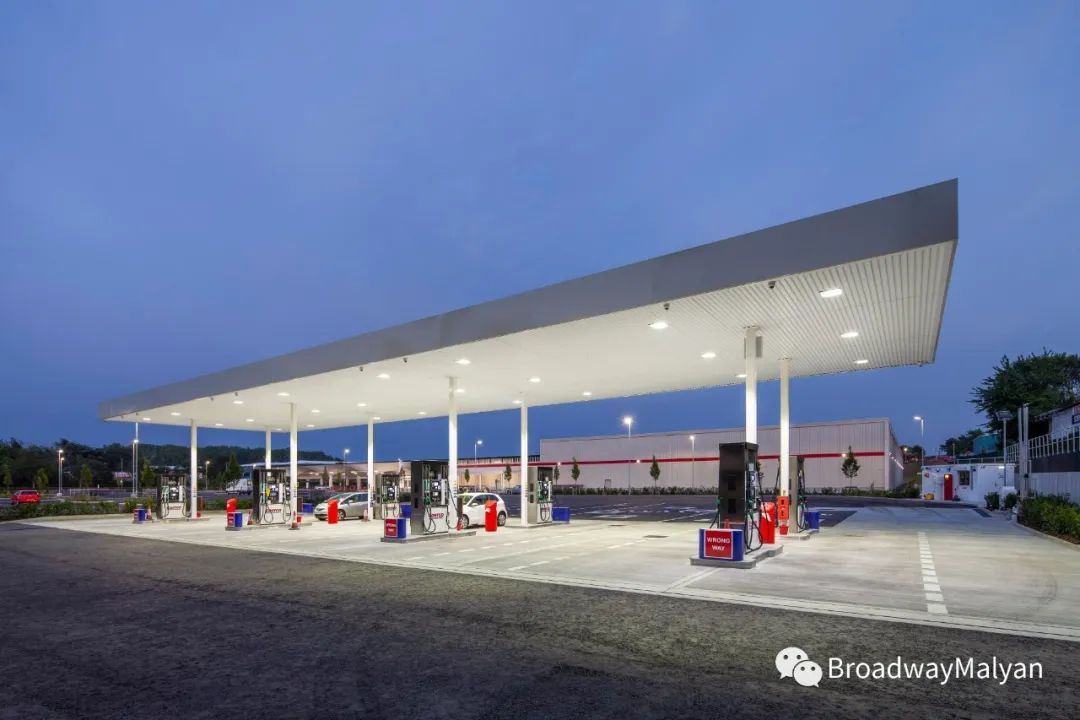 宝麦蓝打造现代零售环境,展现双曲抛物面建筑魅力-123