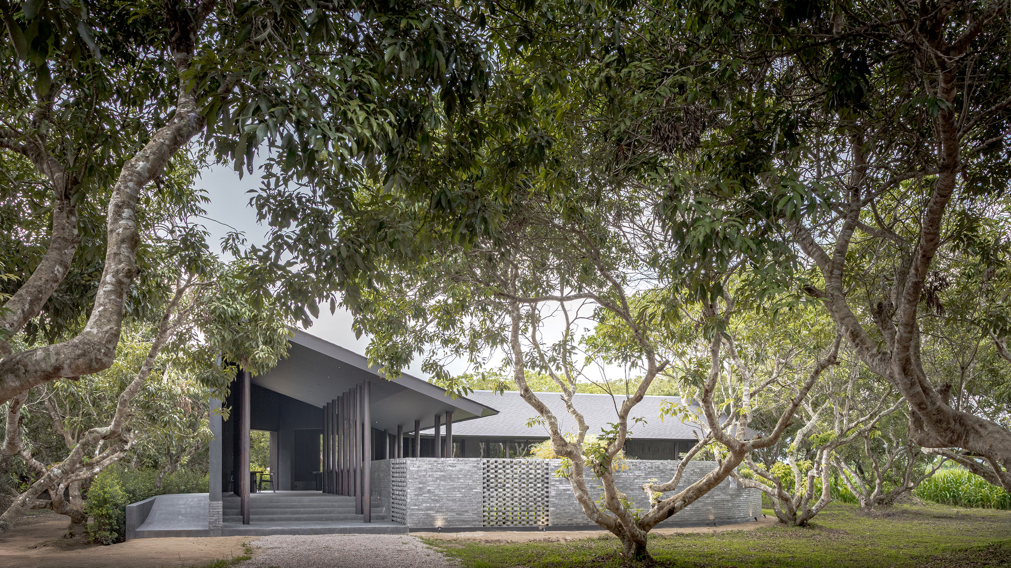 小花园里的玛达咖啡馆丨泰国清莱丨BodinChapa Architects-30