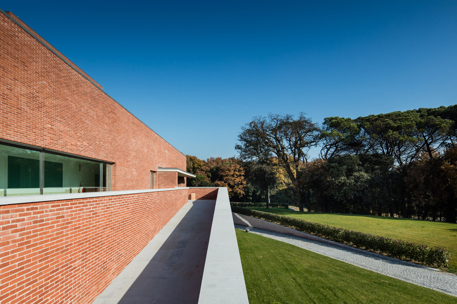 Llinars del Vallès礼堂剧院，西班牙 / Álvaro Siza Vieira + Aresta Arquitectura-94