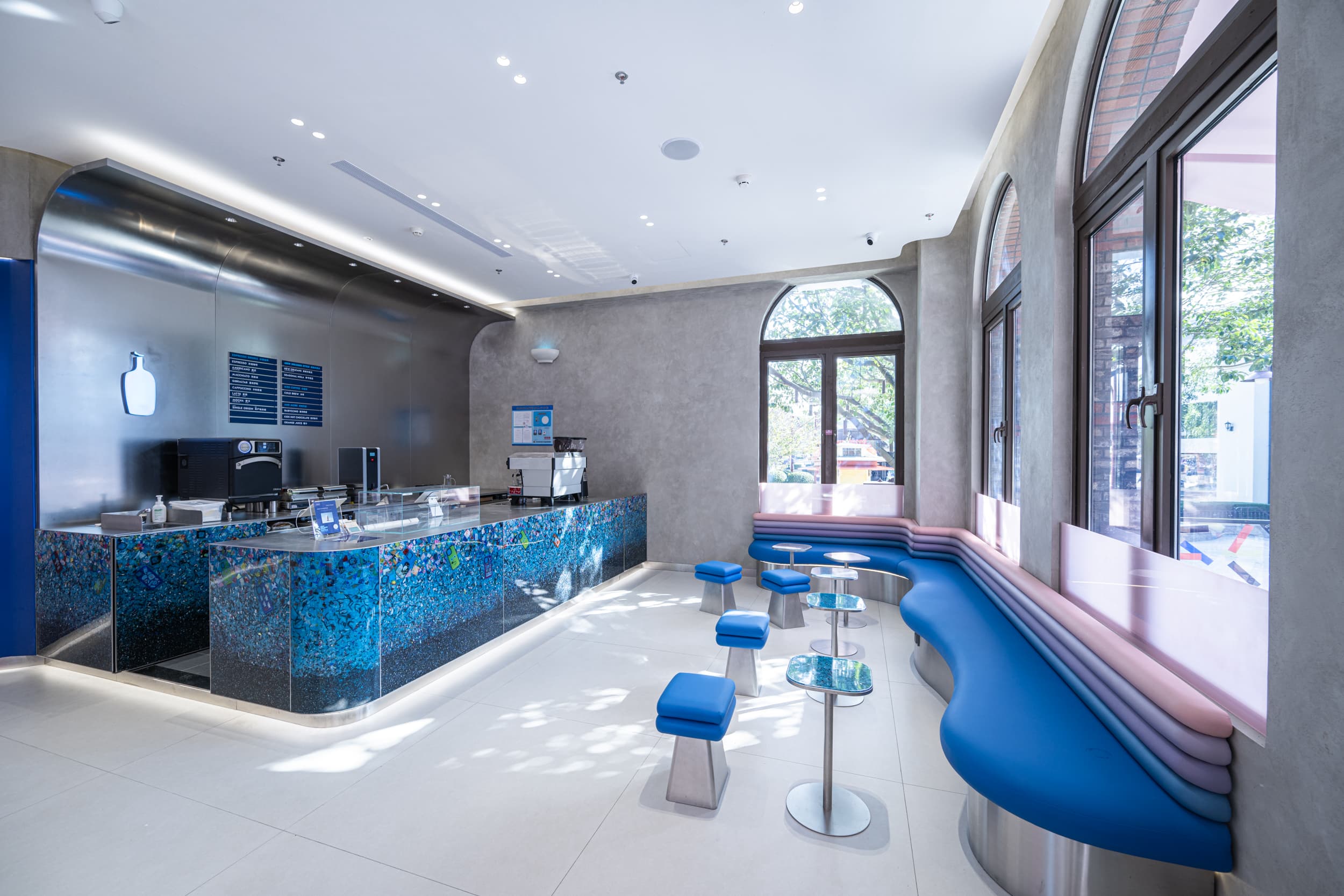 CASETiFY STUDiO迪士尼小镇店丨中国上海丨hcreates(设计总监Hannah Churchill等)-18