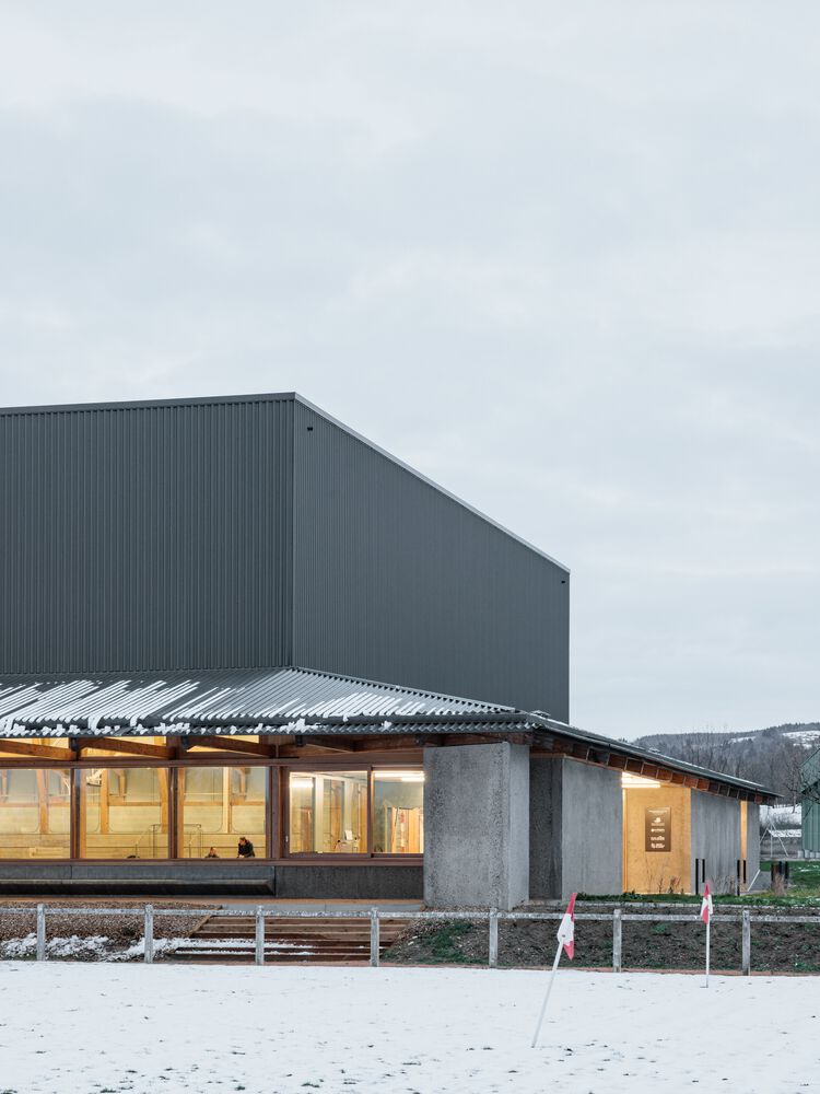 法国体育文化大厅丨连接建筑-17