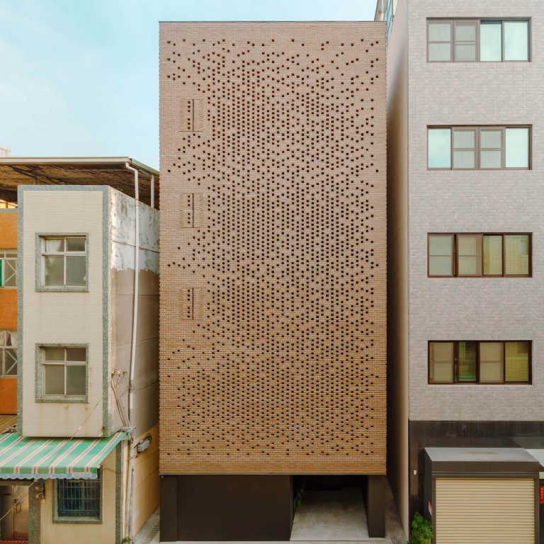 The Veil House in Taiwan（台湾纱幕住宅）丨中国高雄丨Paperfarm Inc-0