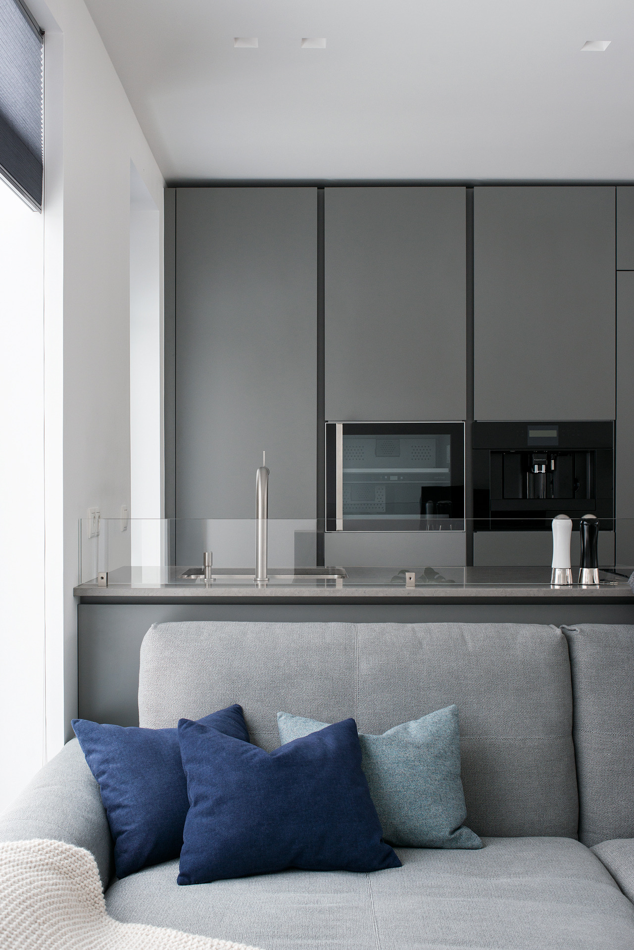 爱沙尼亚海景房现代翻新,打造一体化生活空间-9