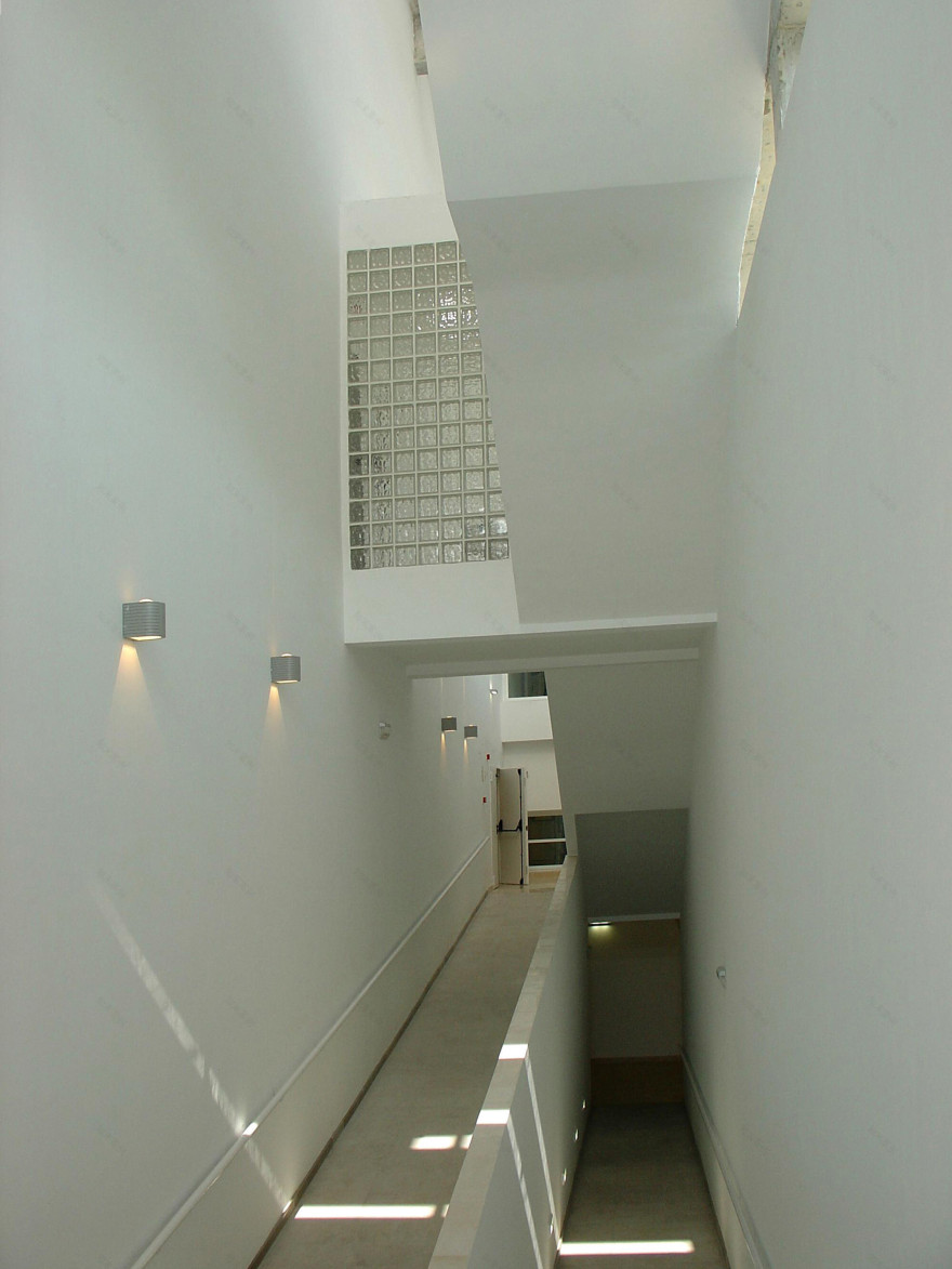 格兰纳达大学建筑群-35