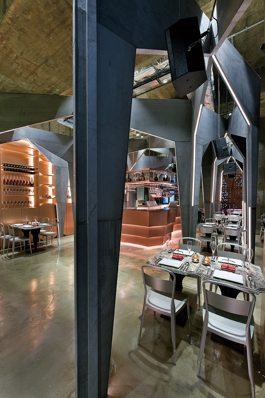 Castello 4 餐厅酒吧-8