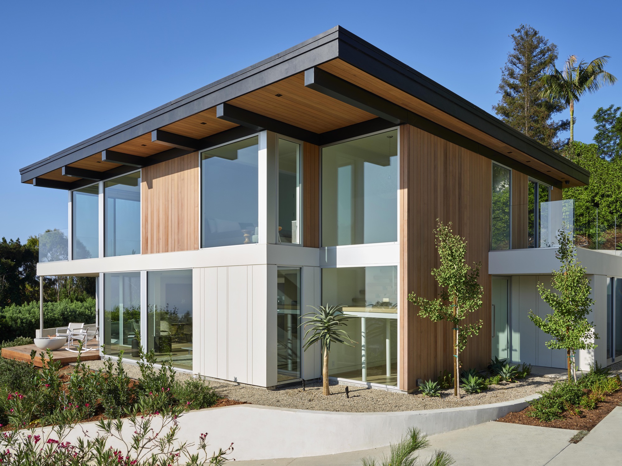 贝弗利格罗夫住宅丨美国洛杉矶丨Assembledge+-17