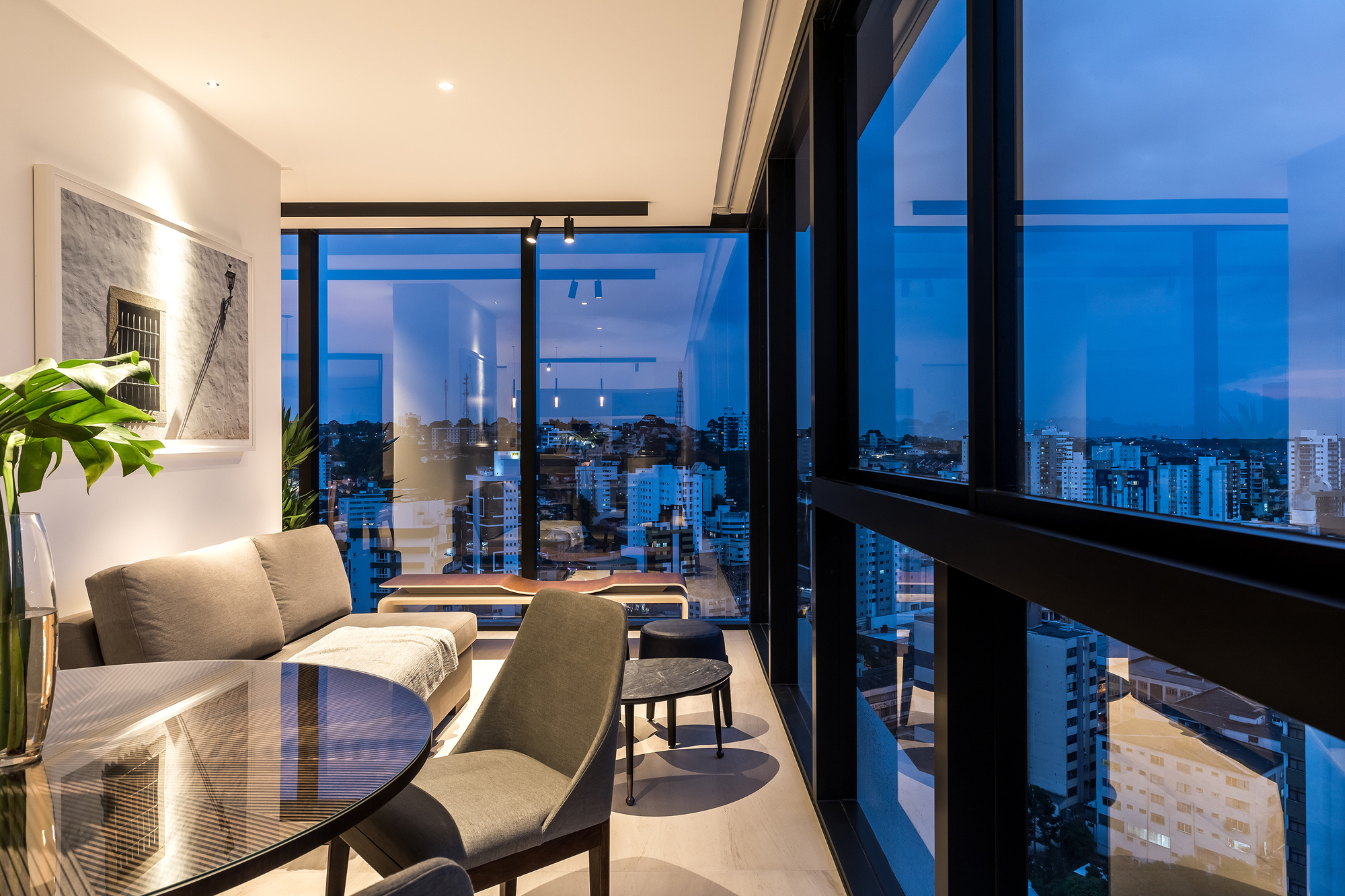 巴西极简主义之VA公寓样板房(2020)(Michel Macedo Arquitetos)设计-30