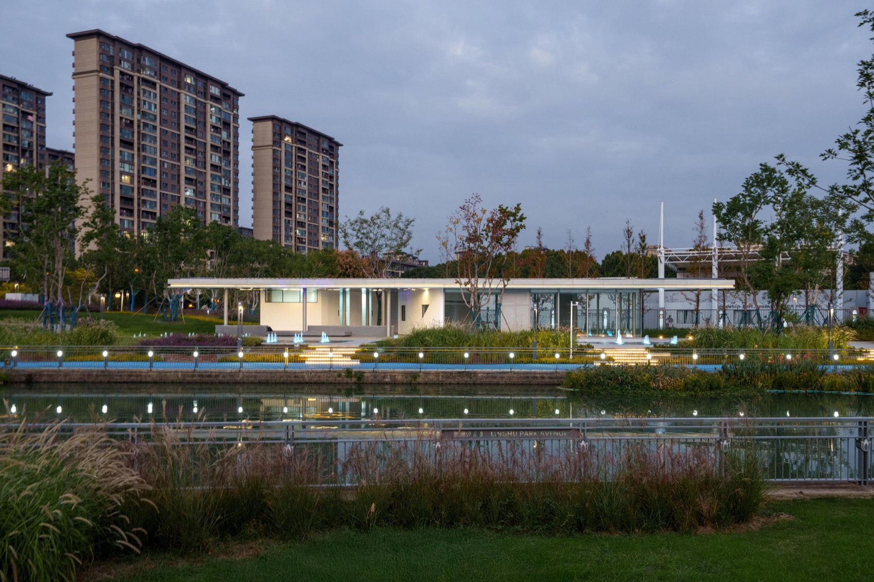 无锡菱湖大道沿线景观提升丨中国无锡丨MYP迈柏-150