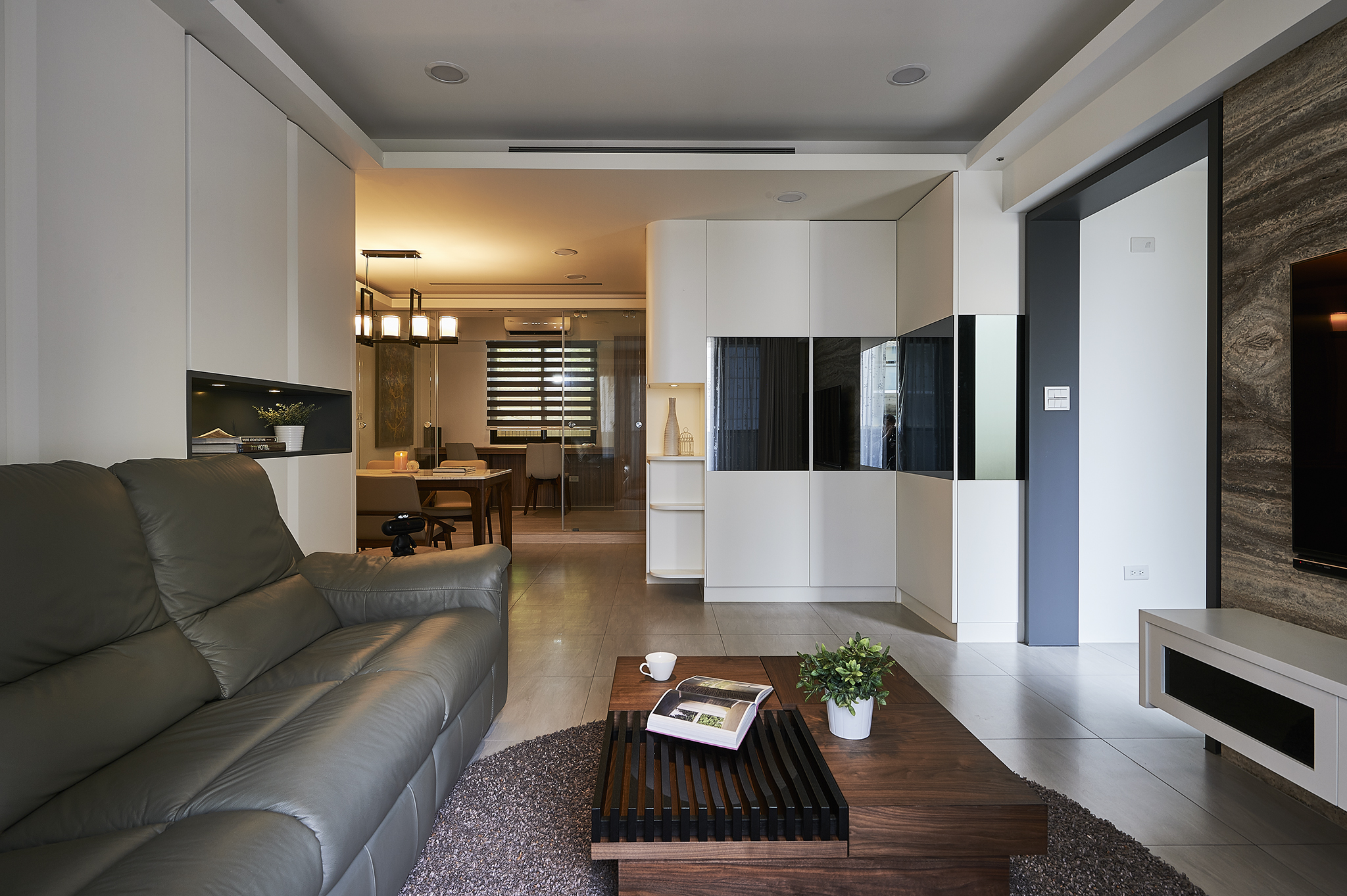 现代风格中古屋改造 收纳扩增居家明亮-4