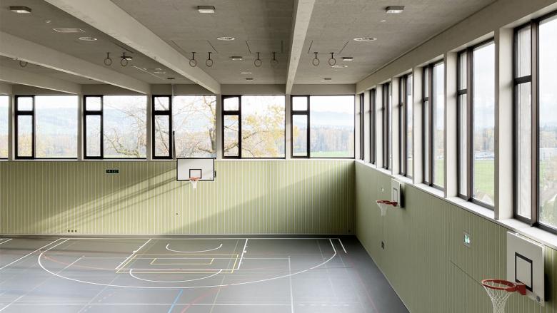 多功能厅丨瑞士丨Meyer Gadient Architekten-5