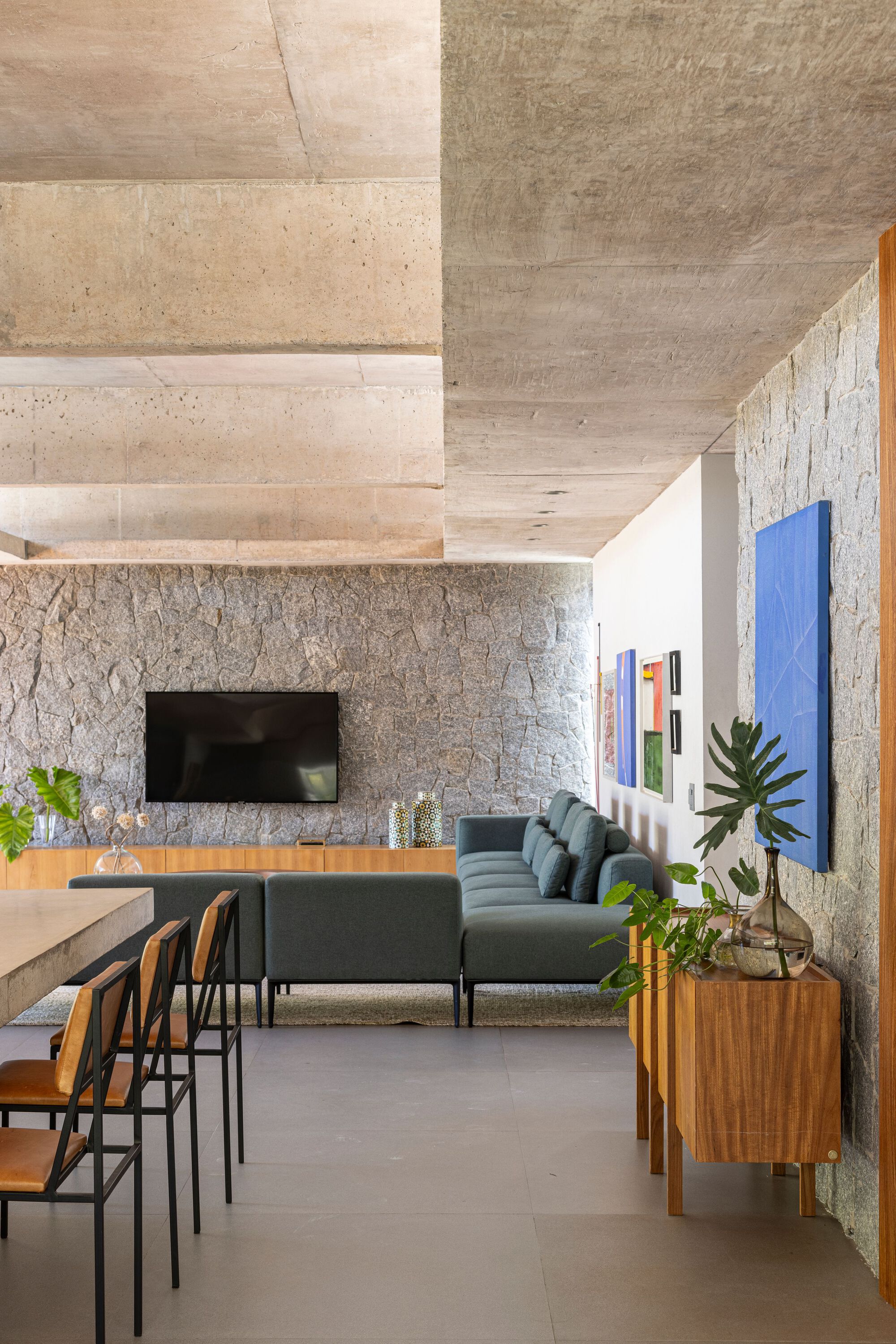 但丁之家丨巴西巴西利亚丨Bloco Arquitetos-26