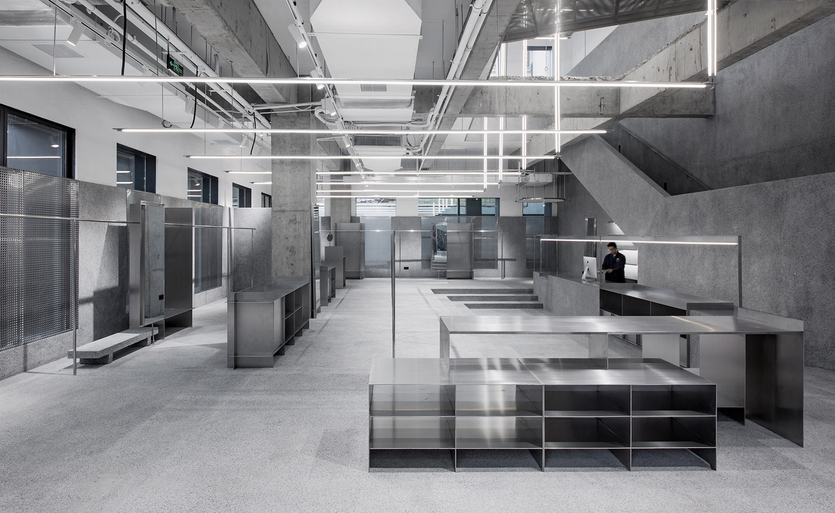 JHW服装店,郑州 / 西涛设计工作室-3