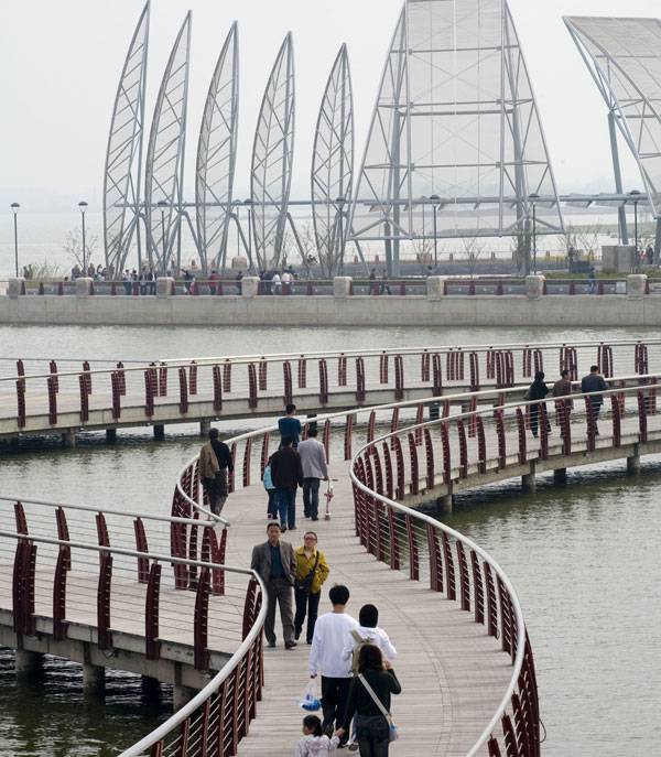 Dragon Lake Bridge Park · 蚌埠打造新滨水区丨中国蚌埠丨AECOM（洛杉矶）-4