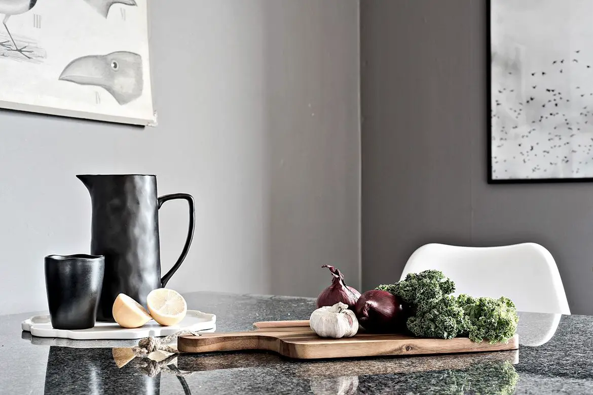 "弧形窗封闭的独特阳台 | Scandinave 风格公寓设计"-12