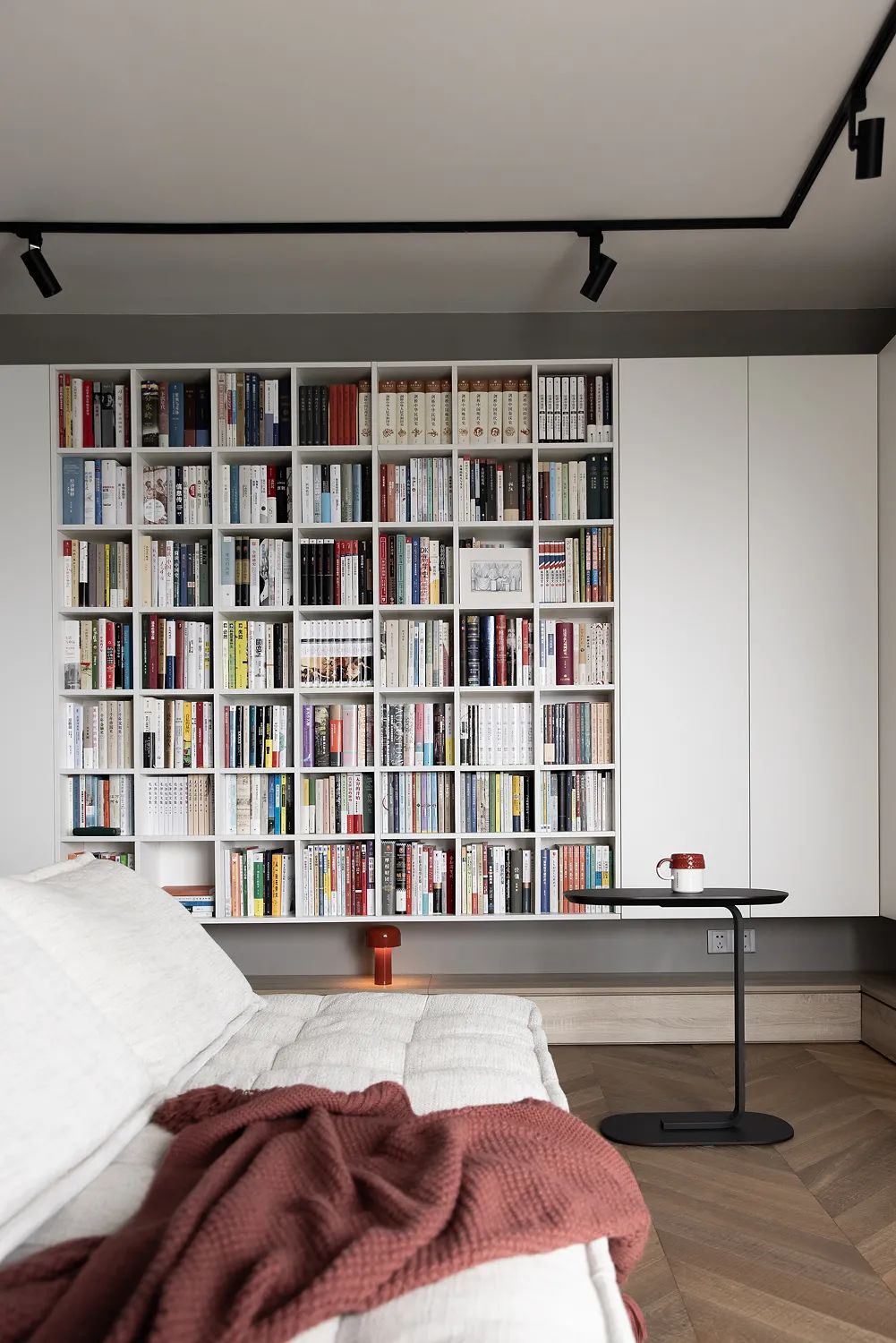 黑白灰+木色，89㎡书香一室户｜涵瑜设计-9