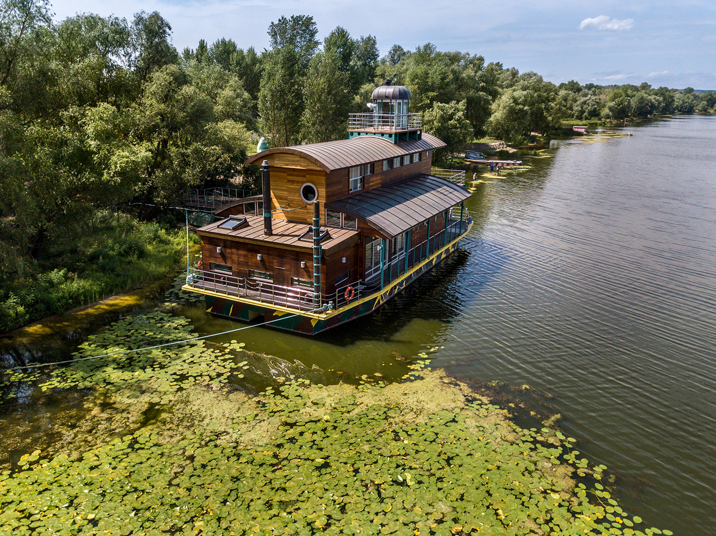 水上独特住宅,创新船屋设计-8