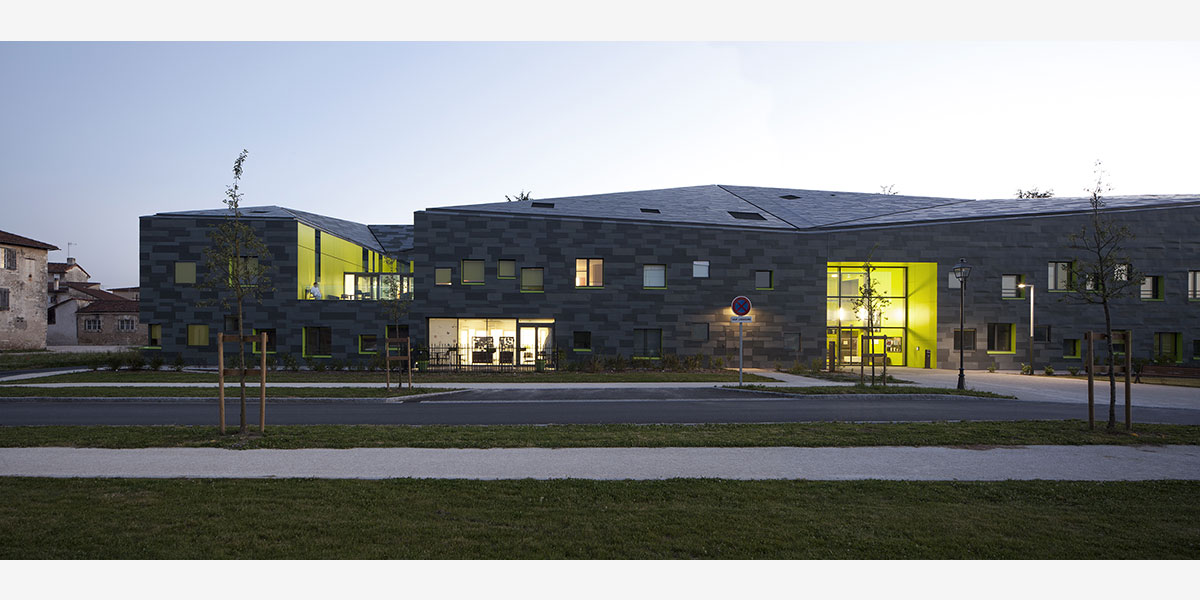 SSR furtif au pied d'un château - CoCo architectureCoCo architecture-38