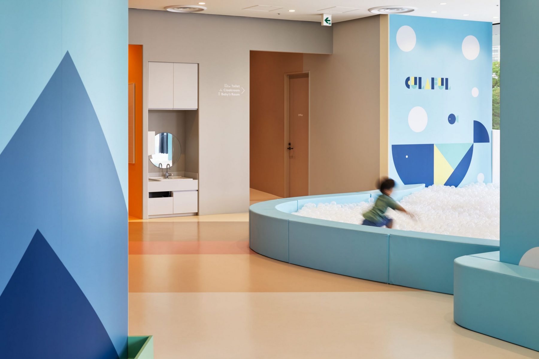 大自然为主题的儿童娱乐设施空间设计丨日本东京-10