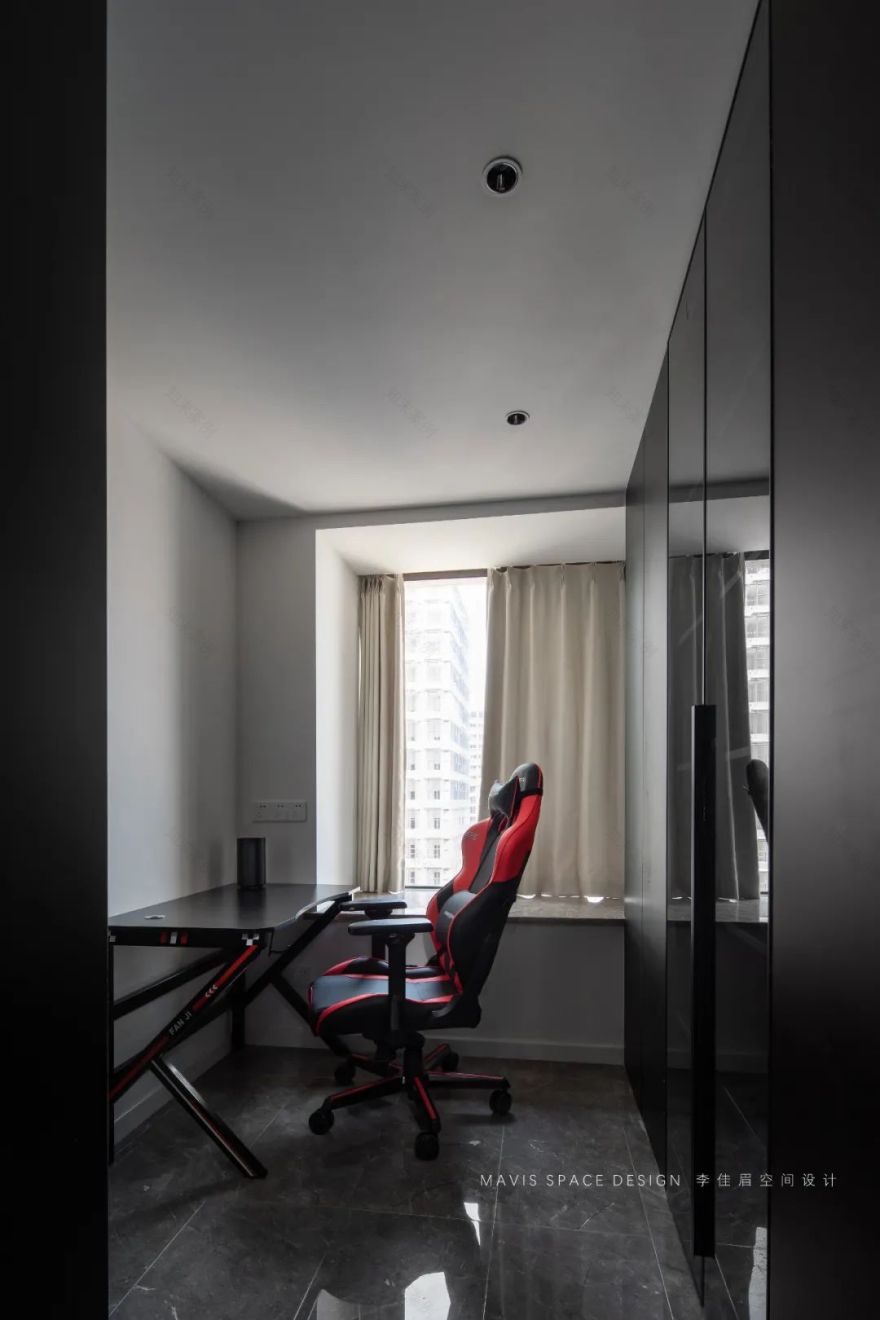 李佳眉设计 | 精装房大改造,黑白灰的简约空间-110