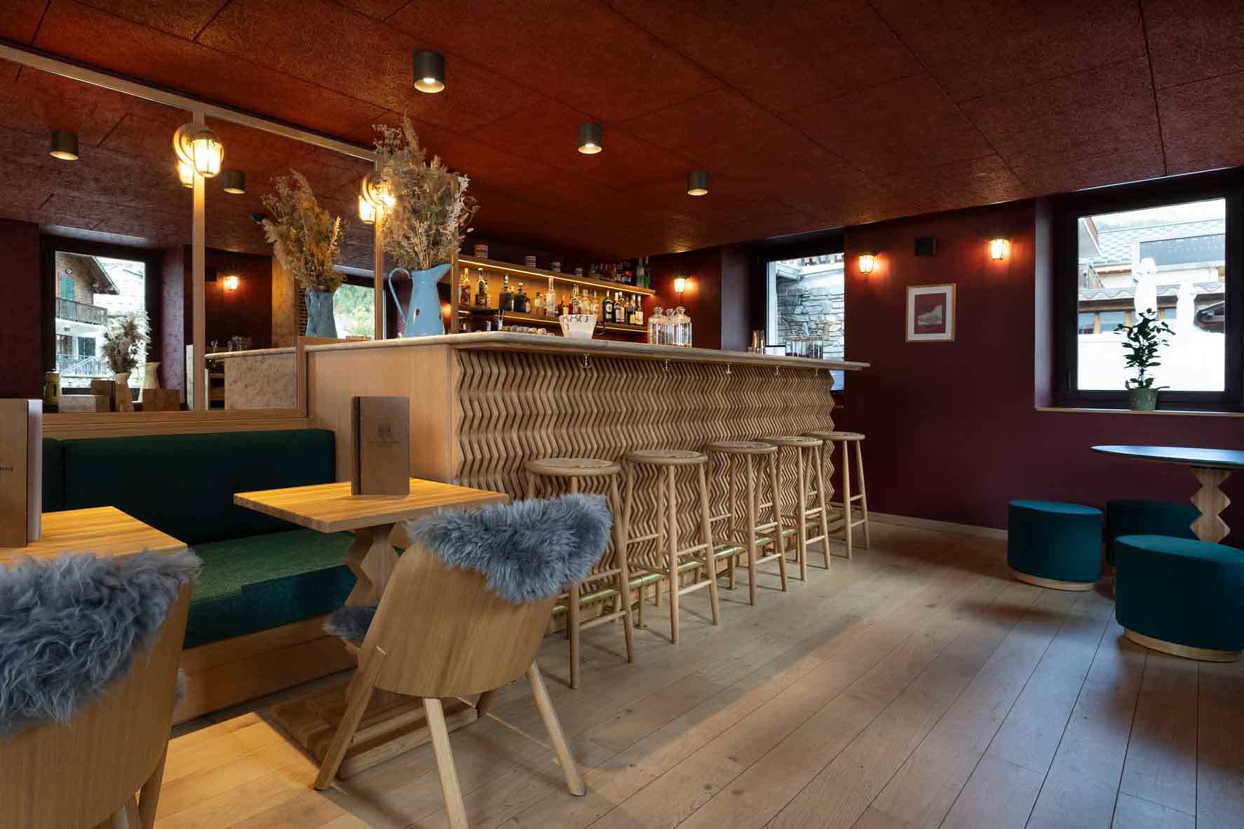 Mobilier des communs de l’hôtel la Couronne à Chamonix | Poitoux-9