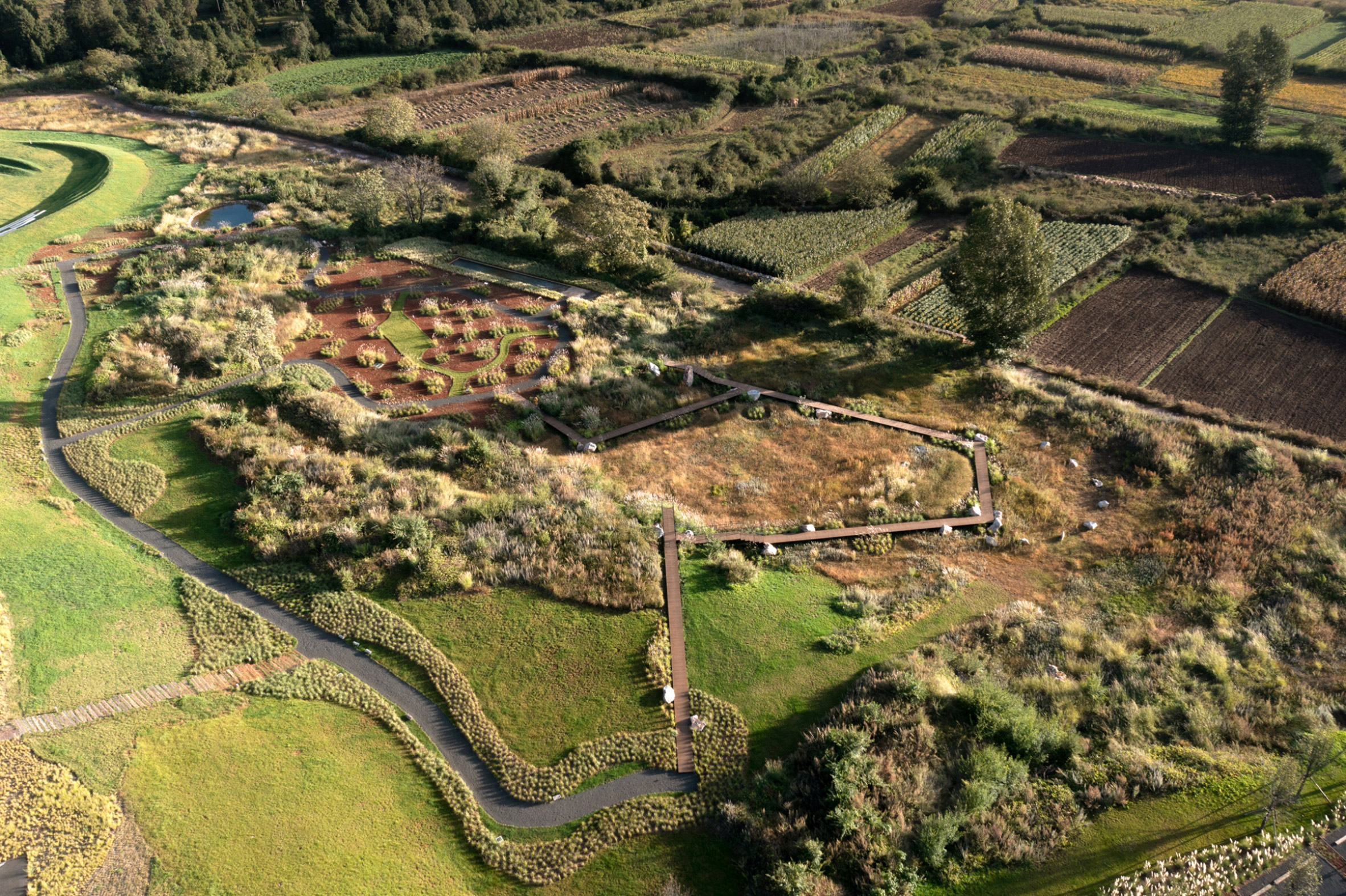 自然之韵 | 乡村酒店景观设计荣获 Dezeen Awards 2022 提名-7