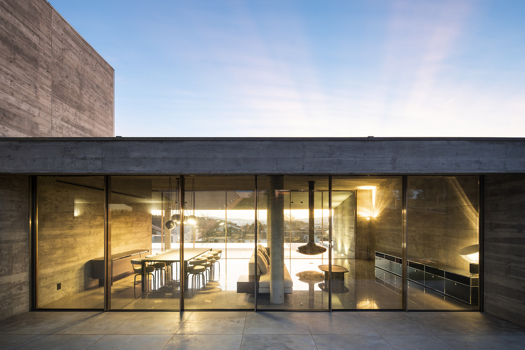 House in Vila Real / AZO. Sequeira Arquitectos Associados-36