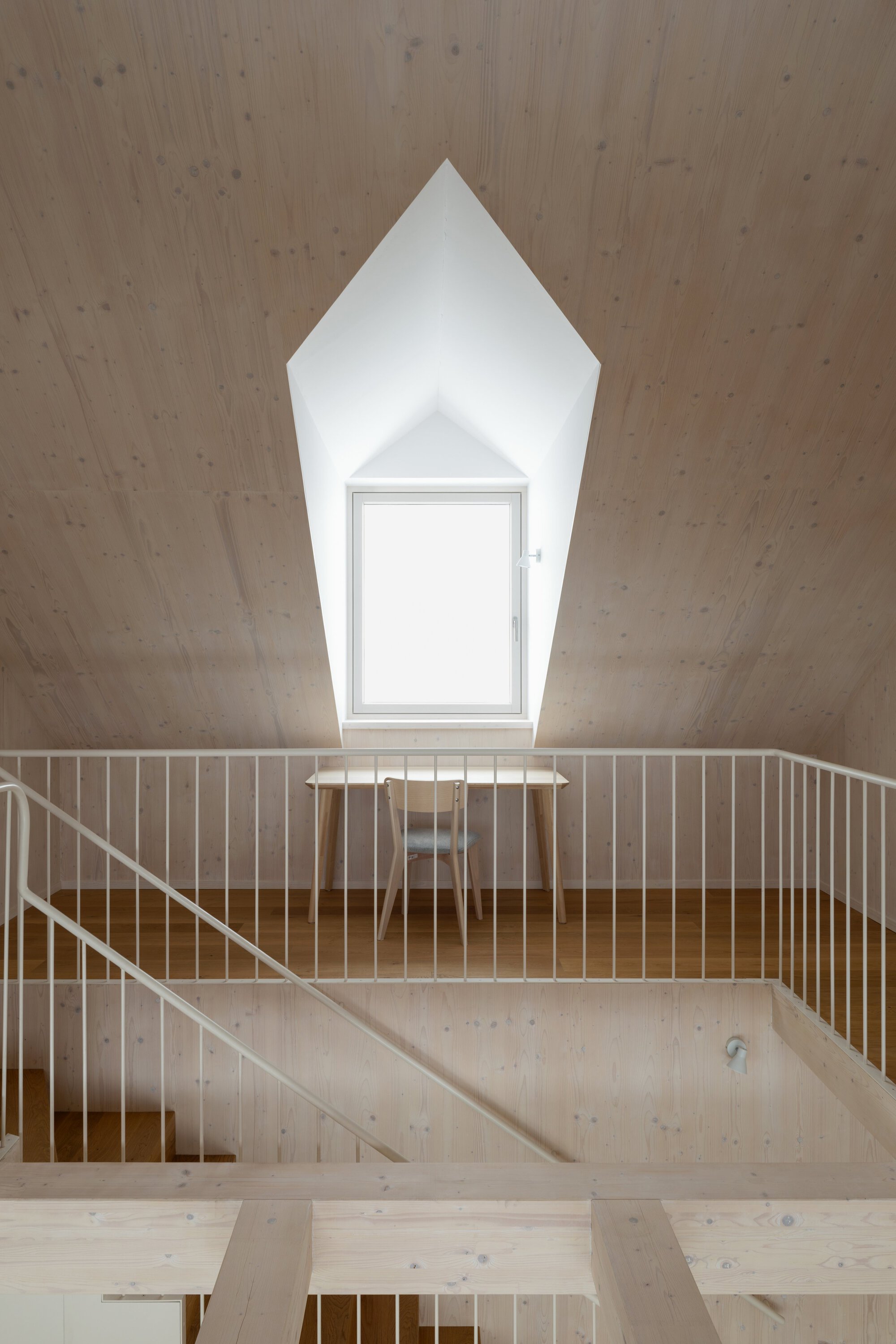 山谷上方的小屋丨捷克丨System Recovery Architects-35