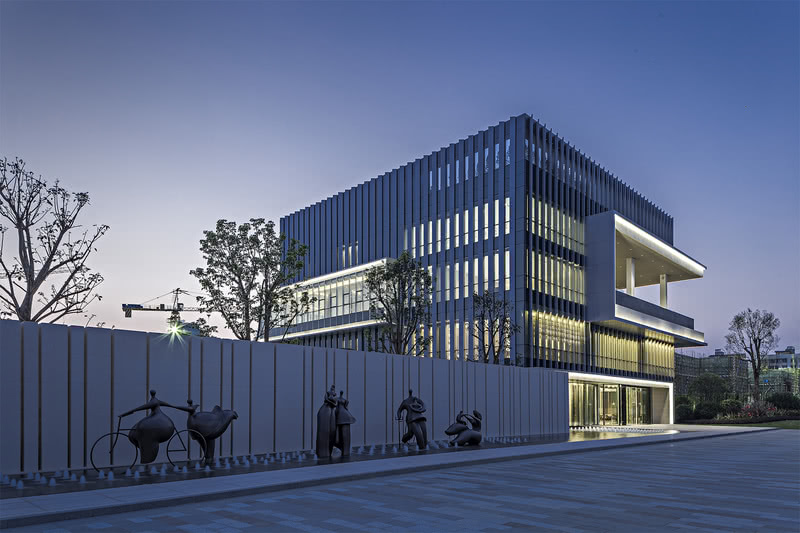 南宁华润置地广场营销中心 | 旧改项目的现代邻里中心-8