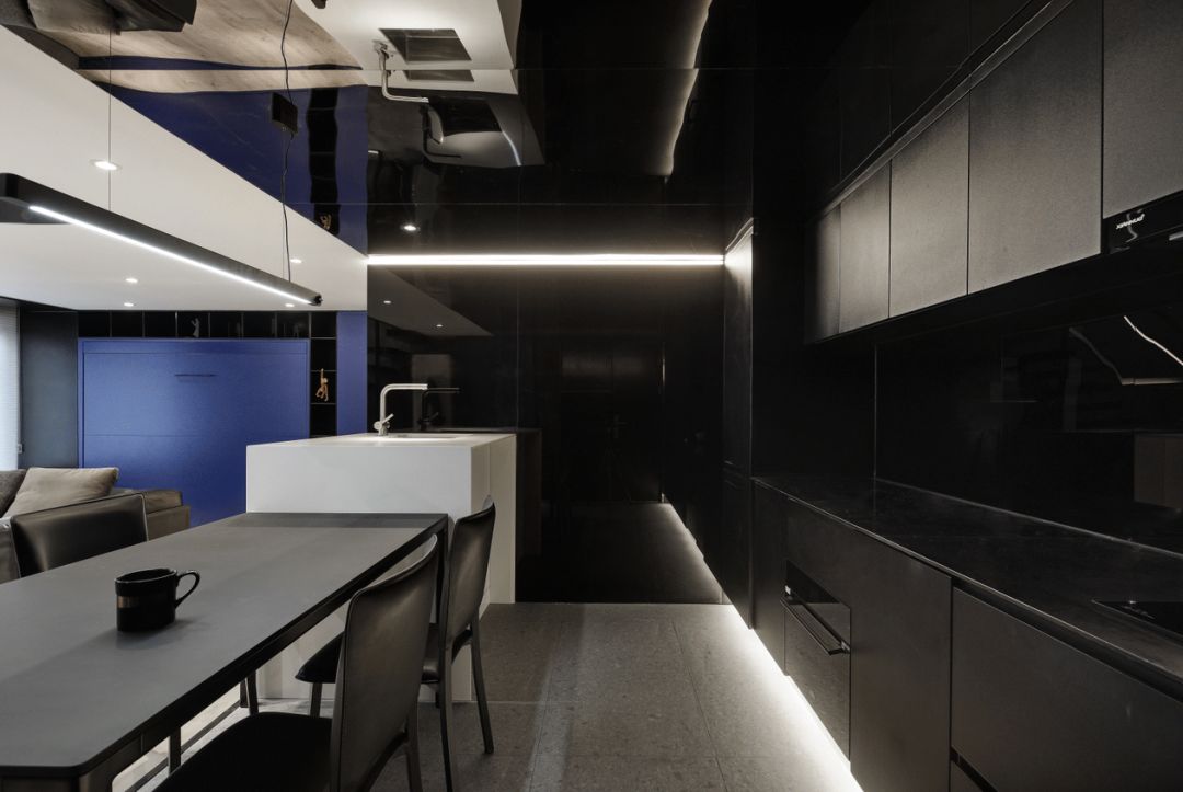 迷你 Loft 的时尚魔力 | 悬挑楼梯、电视隐身、楼梯悬浮-43