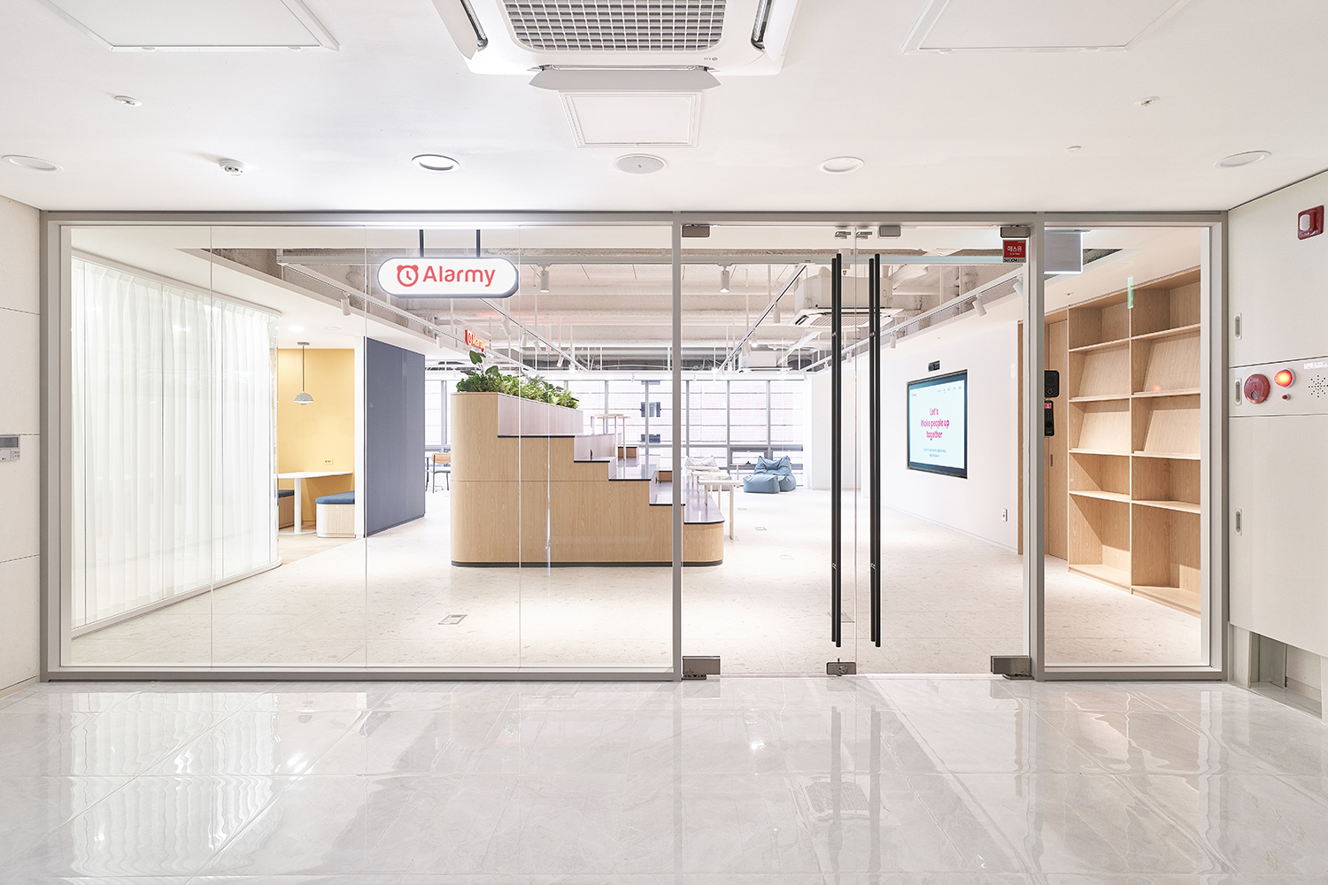 温馨现代的 160 平米创业办公室设计-39