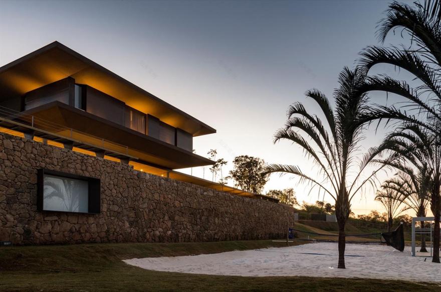 巴西钢木混凝土住宅-8