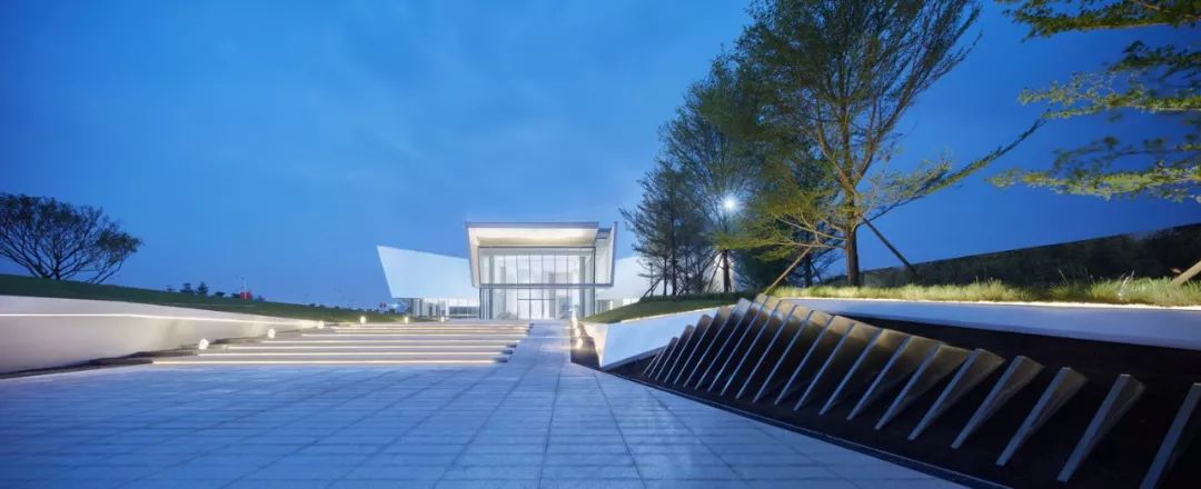 阳江美的未来中心——在地性设计展现现代空间魅力-60