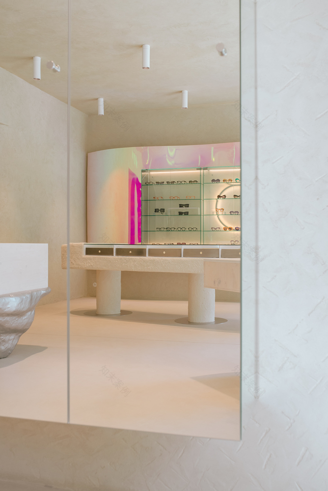 IOKO 商店丨斯洛伐克布拉迪斯拉发丨alan prekop-34