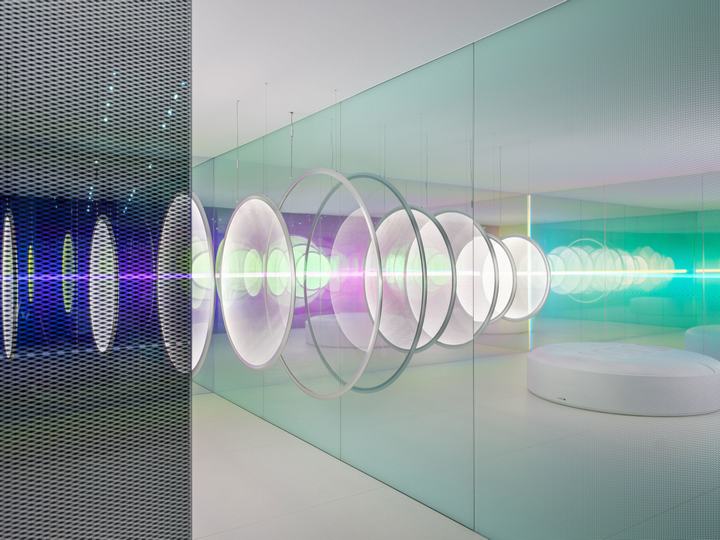 多维度的感官体验空间，设计师的超现实表现 - 米尚丽零售设计网 MISUNLY- 美好品牌店铺空间发现者-2