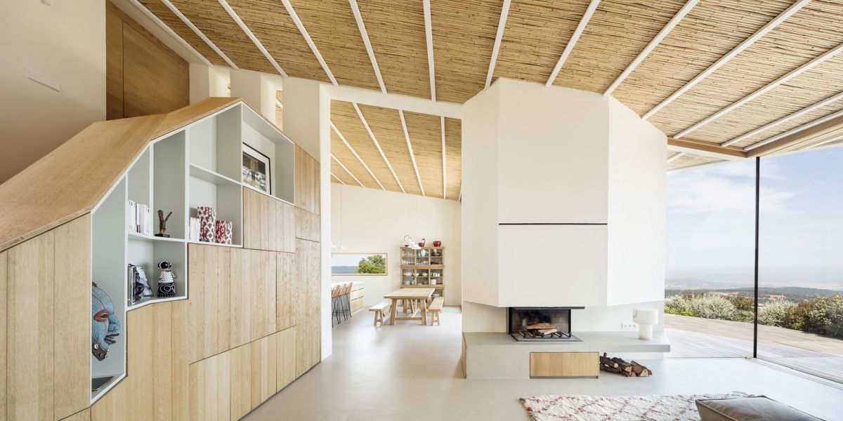 White House in Spain Turns To The Landscape-8