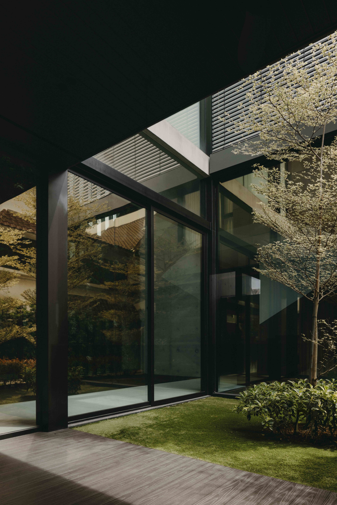 无烟煤屋丨新加坡丨Ming Architects-25