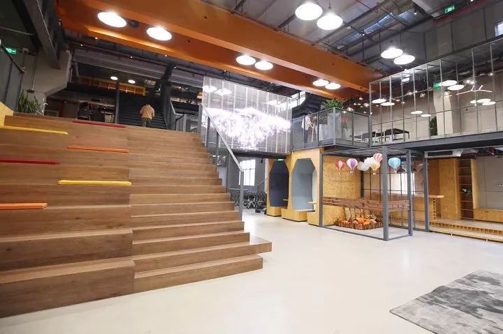 新时代•新征程 | 是办公室还是创意园?看看别人家的总部!-80