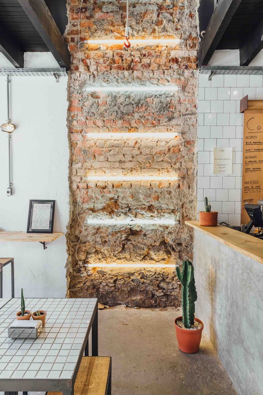 旧车间变身高质感手工啤酒厂-25