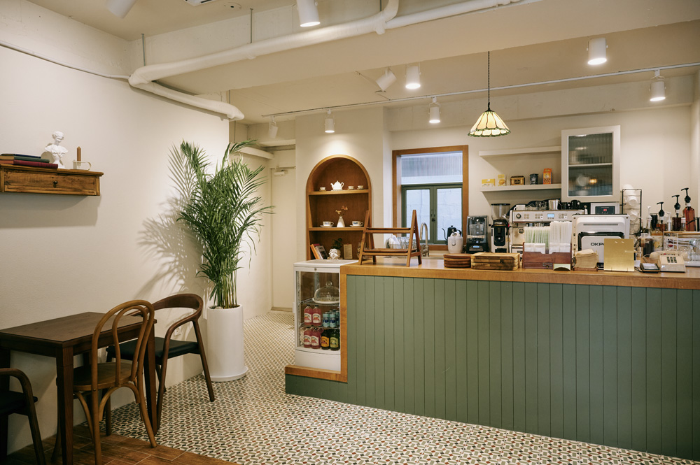 欧式家庭氛围的 15 坪咖啡厅设计-4