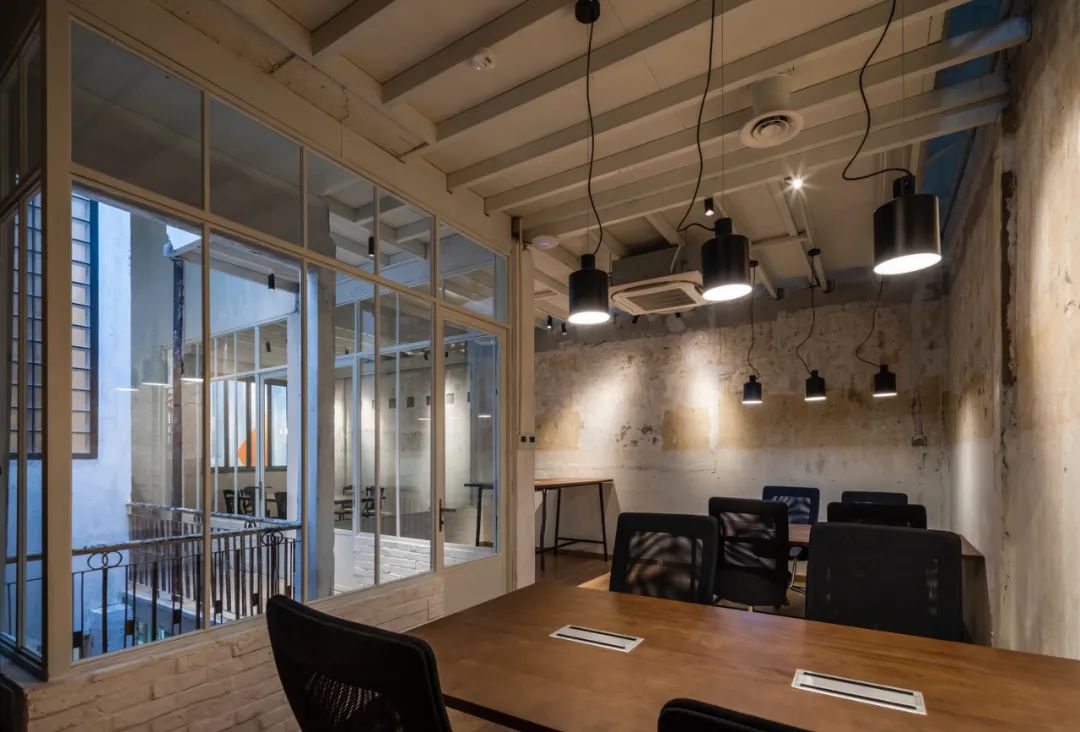 越南西贡可持续建筑咖啡店丨T3 Architects-25