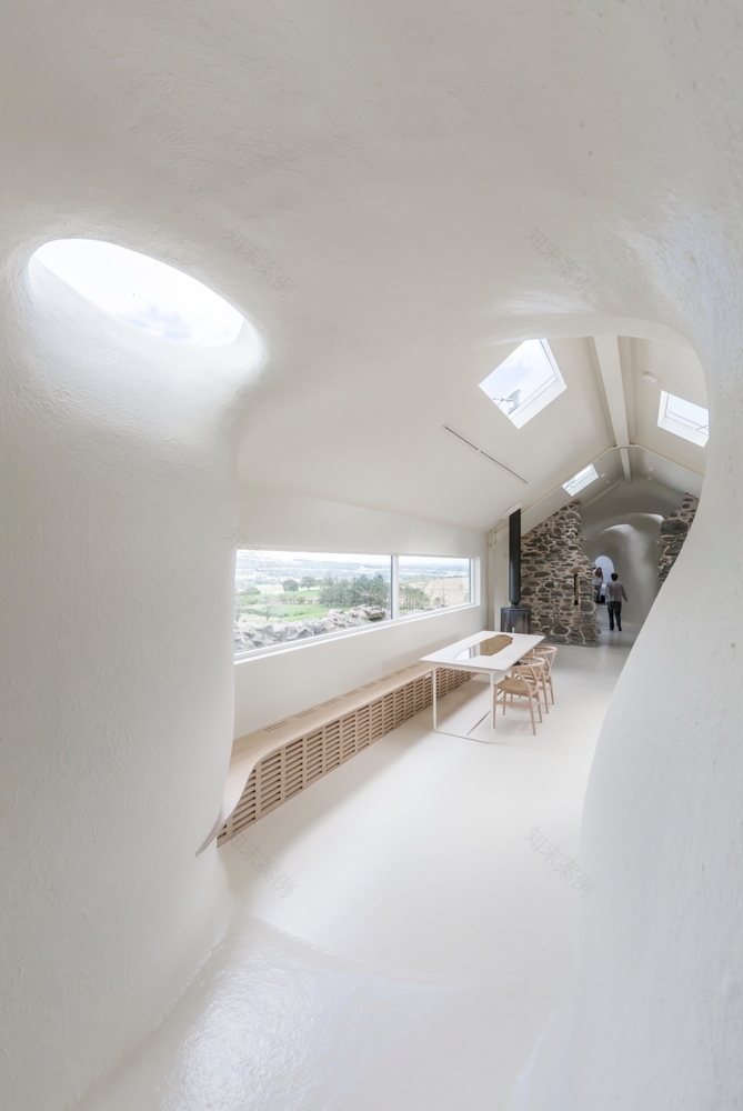 苏格兰废墟中的现代私人住宅-79