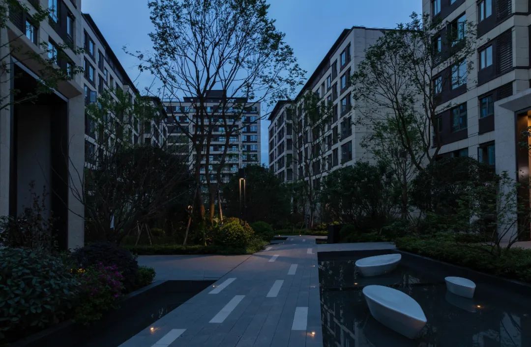 山水重庆的现代雅致花园——中南·玖宸大区-34