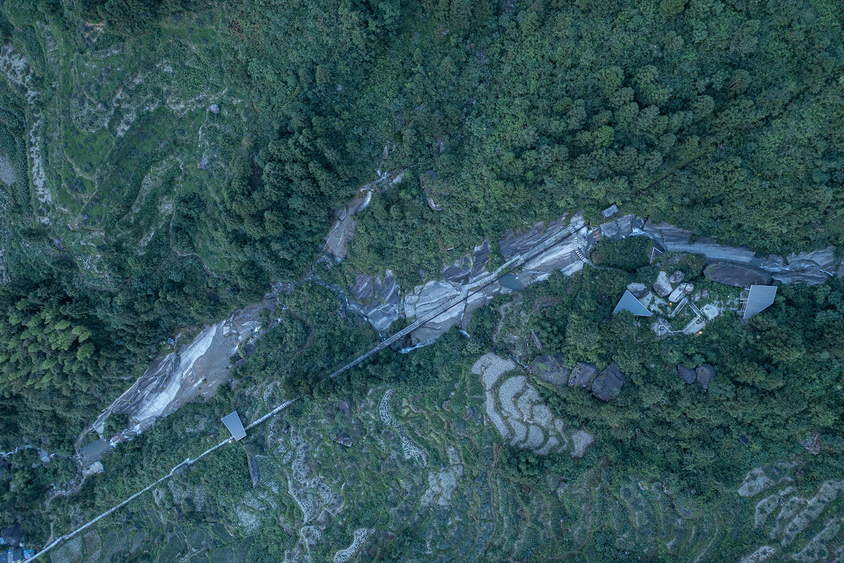 白水洞天,山野几何·白水洞村石瀑间的线性钢亭组群丨中国邵阳丨湖南大学建筑与规划学院-100